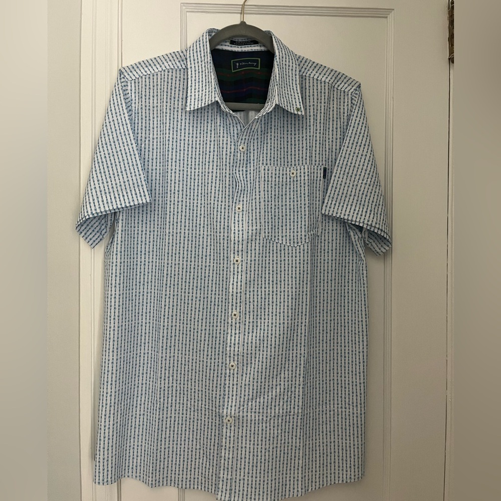NWOT William Murray men’s blue and white striped beer shirt. Size large